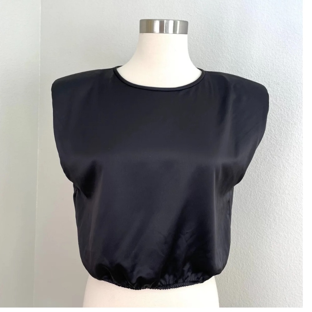Zara Womens Black Satin Crop Top Shoulder Pads Sleeveless Shirt. Size M
